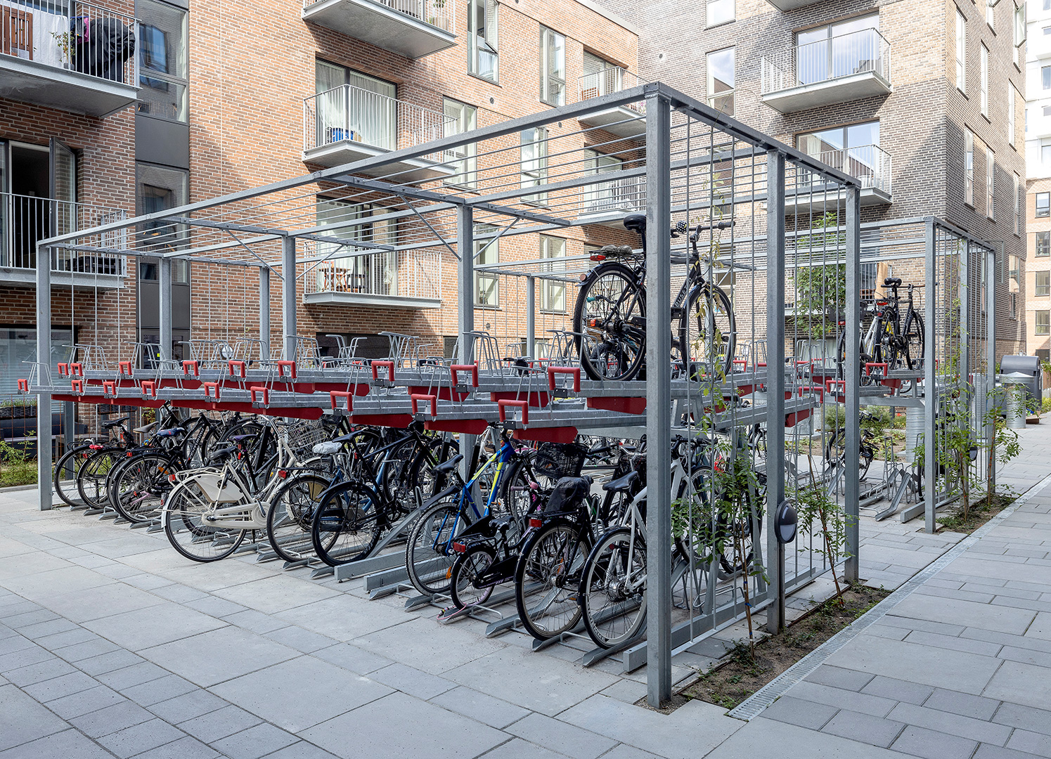 Dual level bike parking EASYLIFT CAPACITY